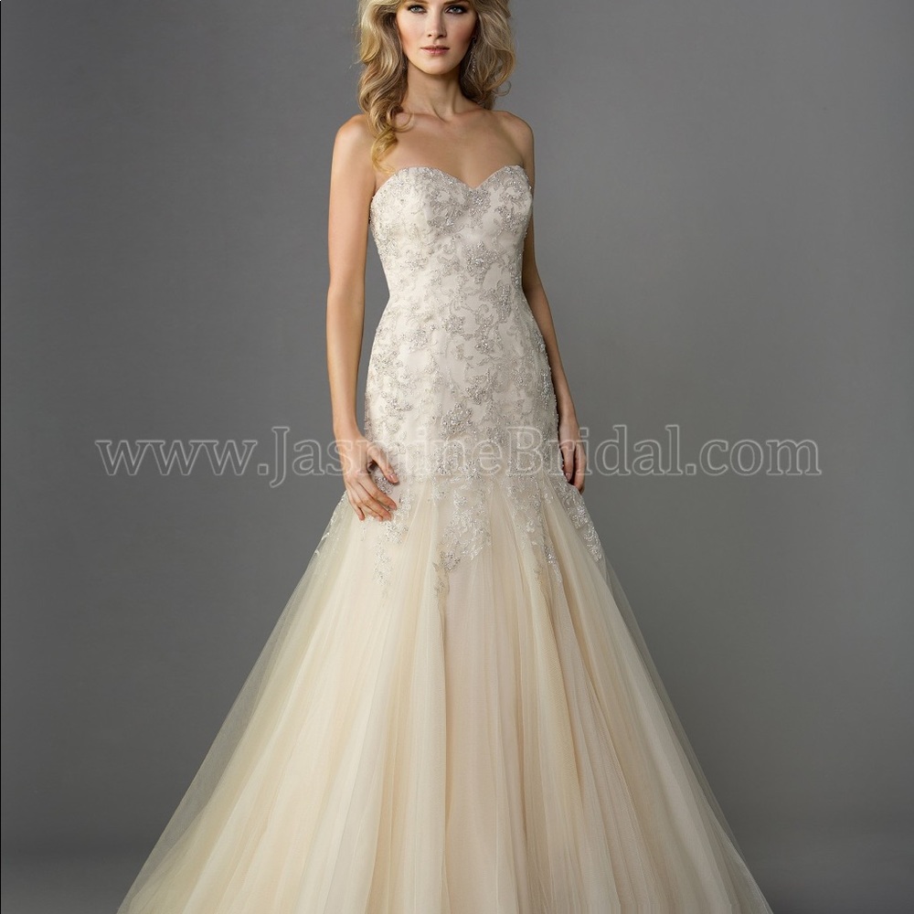Jasmine Bridal Gown, NWT never worn or altered